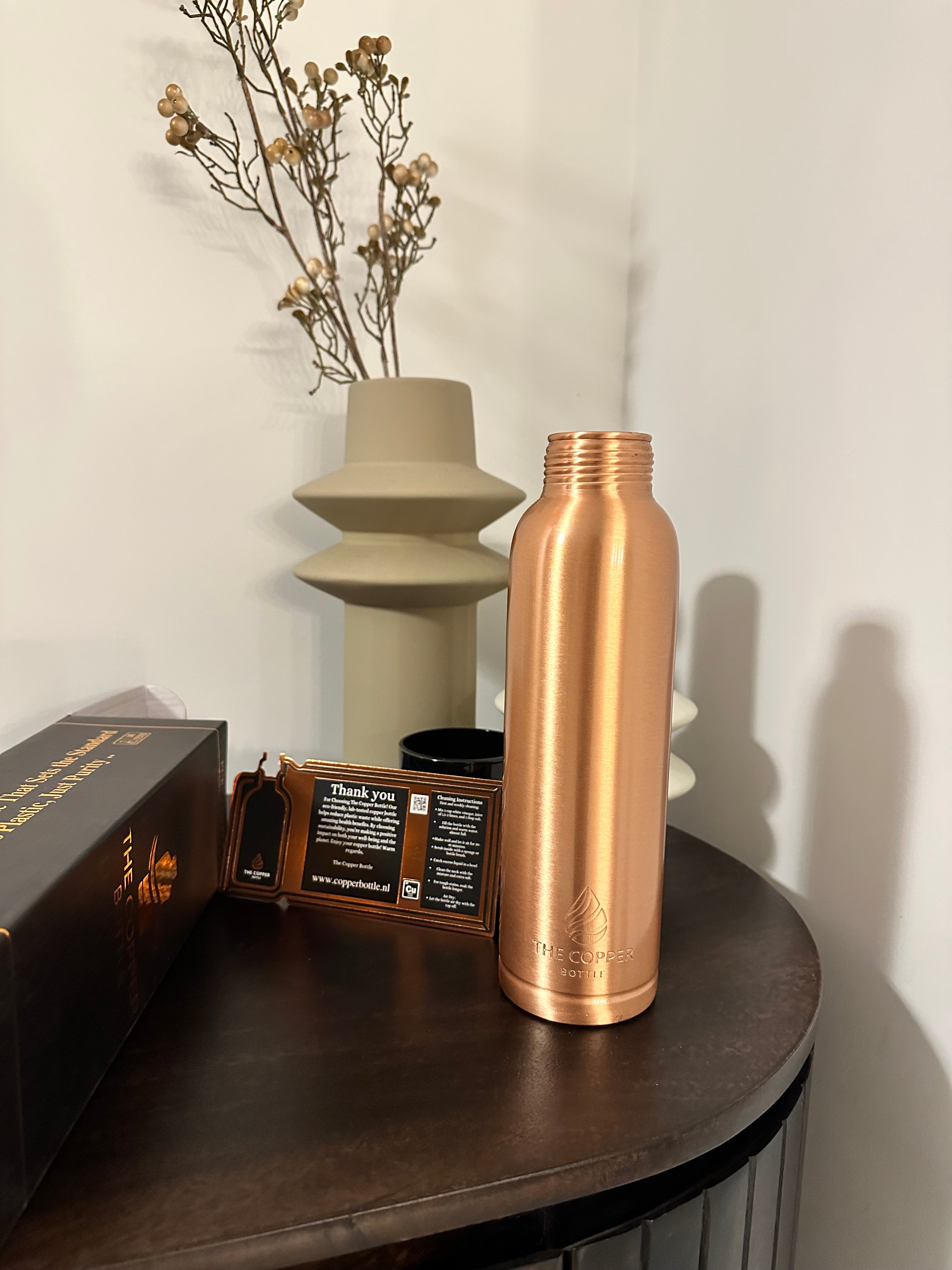 The Copper Bottle - Koperen fles V2 – The Copper Bottle That Sets